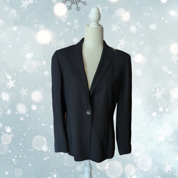 Ann Taylor Blazer wool blend black pinstripe Mob Wife Academia classic  Sz 8 - Picture 9 of 10